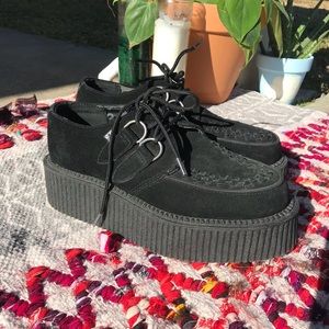 T.U.K creepers